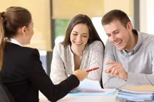 Techniques de services financiers et d’assurances